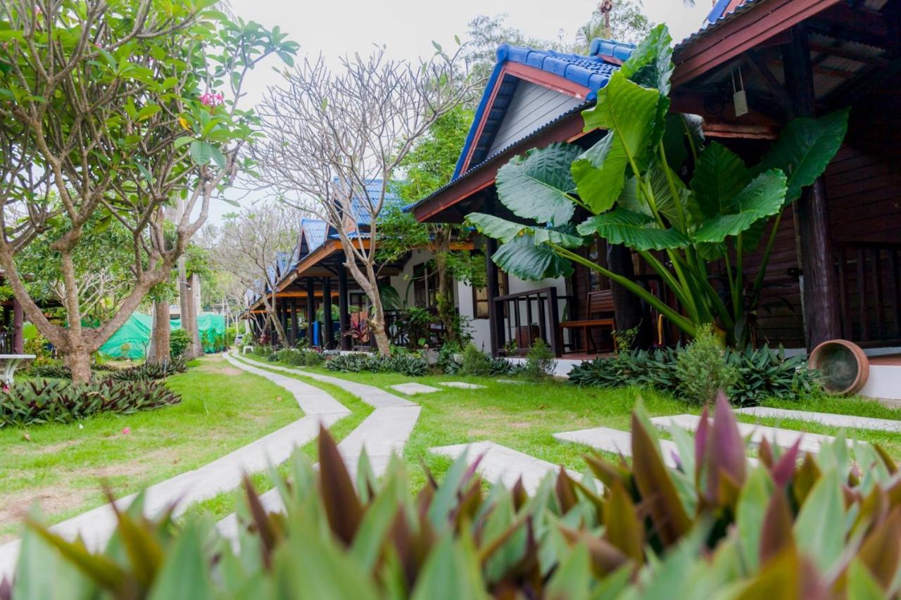 Sea Sand Sun Resort, Lanta Island Koh Lanta Exterior photo